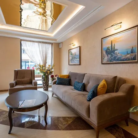 Aphrodite Park Deluxe 3* サニービーチ